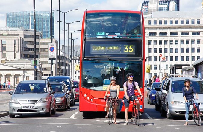 Wielka Brytania: Masowy wzrost rowerów kosztem transportu publicznego. Co dalej? 