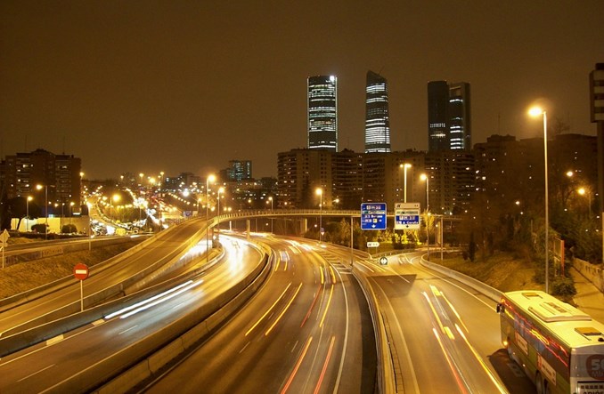 Madryt zasypuje obwodnicę śródmiejską, Warszawa buduje