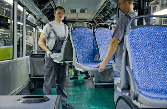 MAN zamyka fabrykę w Sadach i negocjuje z pracownikami