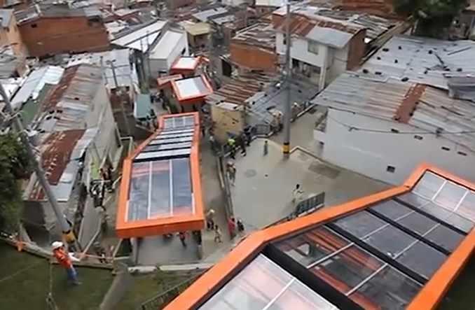 Medelin. Schody jako forma publicznego transportu