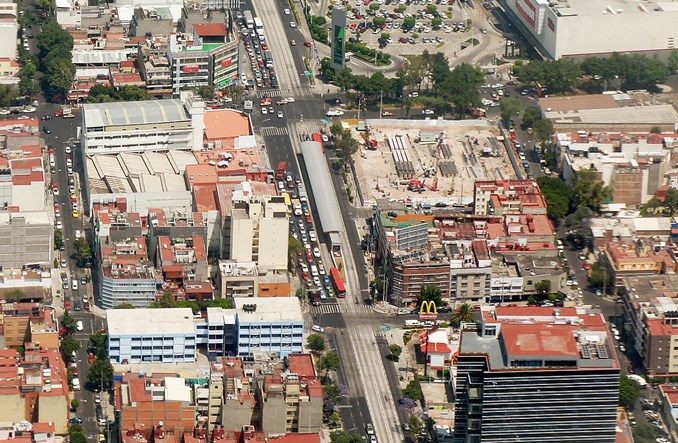 Ekspert: BRT do Wilanowa i na Gocław efektywniejszy niż tramwaj