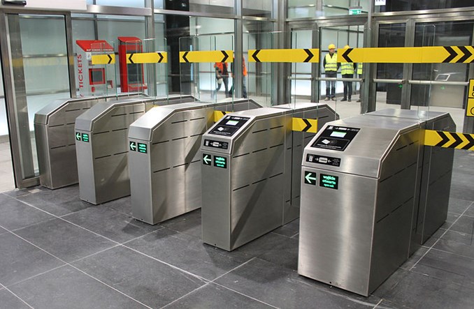 Warszawa. Za miesiąc setki tysięcy nieważnych Kart Warszawiaka?