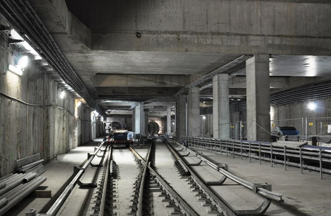 Metro. Braki w dokumentacji. Odwołania firm w przetargu
