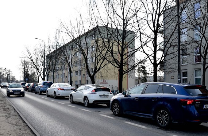 Poznań. Korek jak na Naramowickiej. Jak długo bez tramwaju?