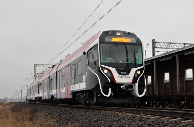 Nowe wukadki ze świadectwem. Pierwszy pojazd przekazany