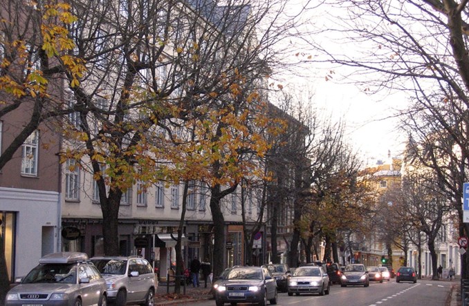 Jak Oslo walczy ze smogiem? Zakaz samochodów we wtorek i środę