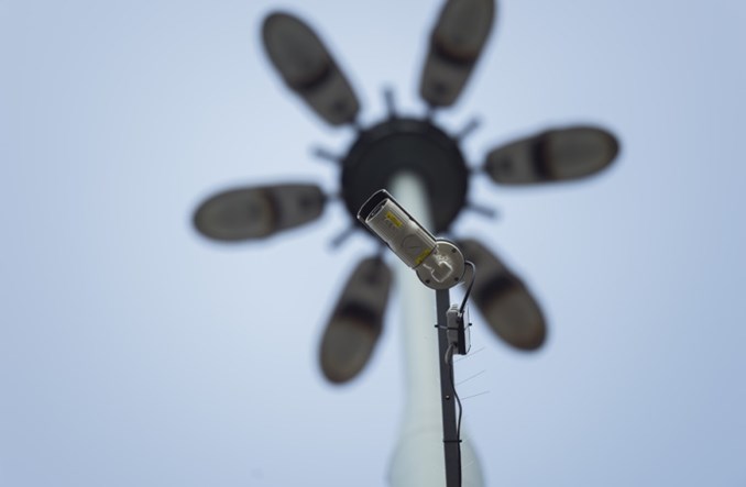 Warszawa: Ruszają testy aplikacji wskazującej wolne miejsca parkingowe