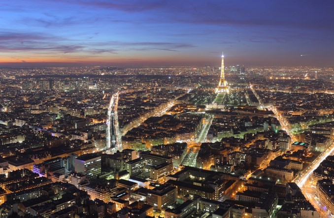 Miejskie metamorfozy na przykładzie Paryża i Nowego Jorku