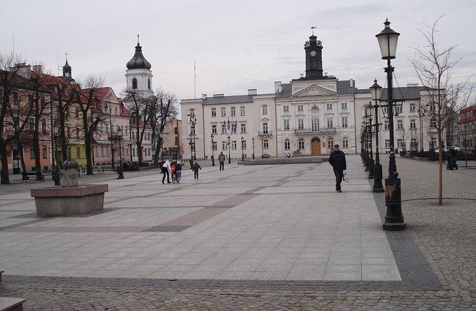 Płock zamawia o jeden autobus więcej