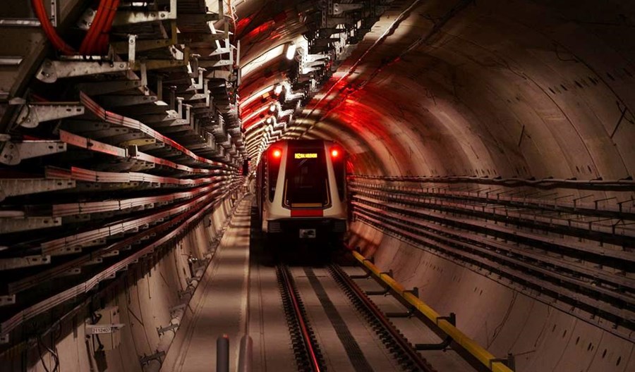 Warszawa: Priorytety transportowe prezydenta Trzaskowskiego – metro i tramwaje Warszawa: Priorytety transportowe prezydenta Trzaskowskiego – metro i tramwaje