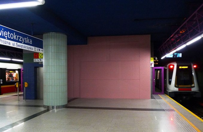 Metro:  Przymiarki do rozbiórki ściany między peronem I linii a II linią 