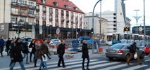 Wrocław: Nowe przejścia. Magistrat docenia pieszych, kierowcy są wściekli