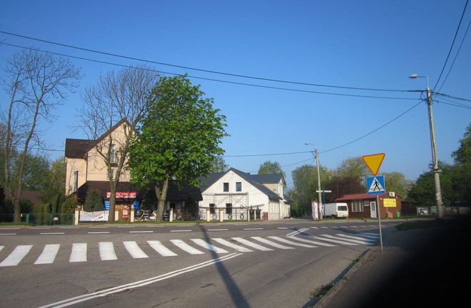 Legalizacja przejścia przy czerwonym świetle na drodze z przeszkodami