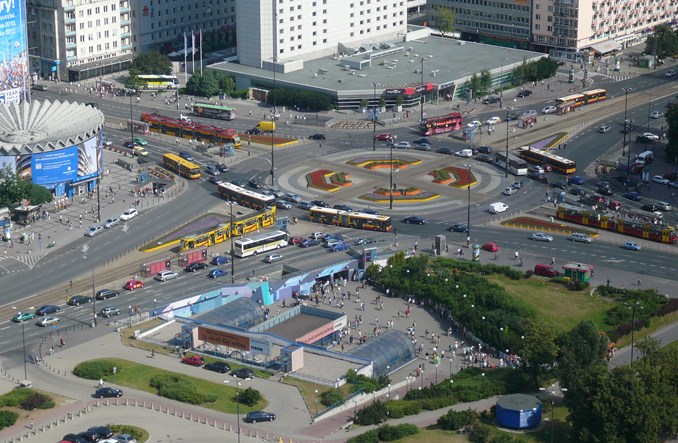 Centrum Warszawy dla pieszych. Na zmiany trzeba czasu