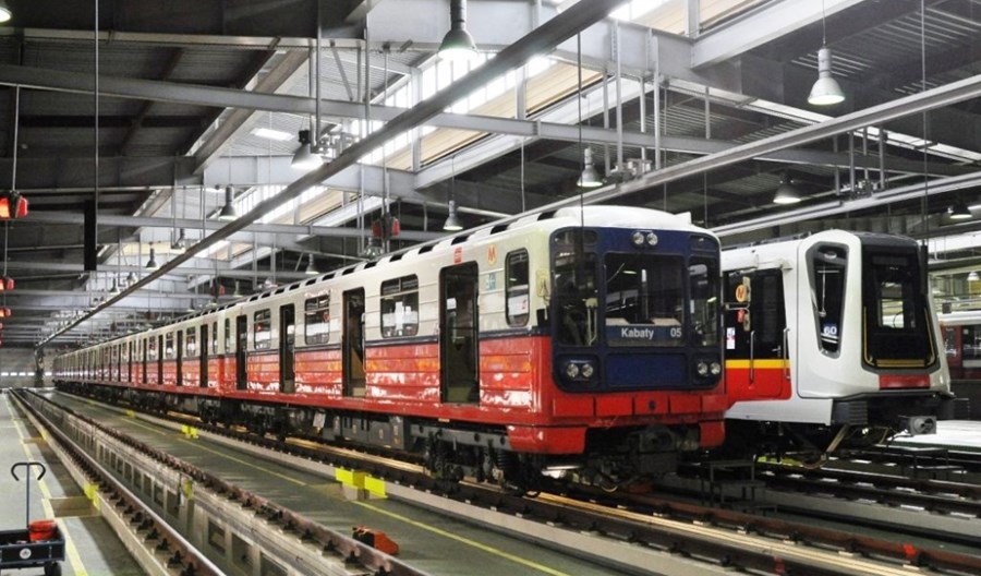 Impas ws. nowych pociągów metra. Sąd chory Impas ws. nowych pociągów metra. Sąd chory