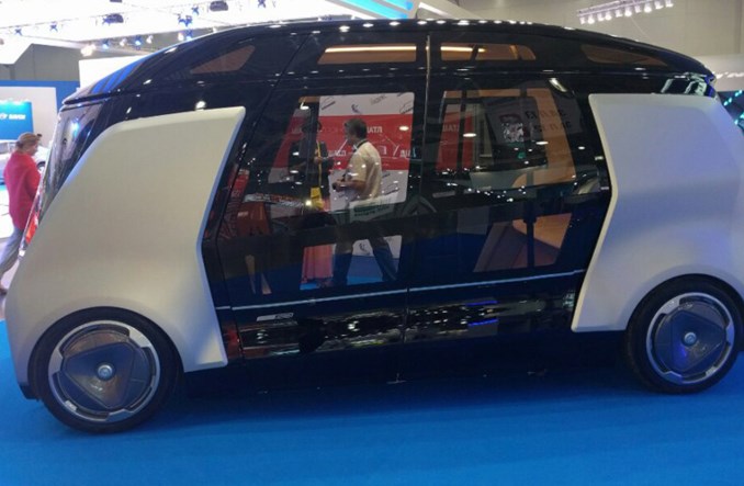 Rosyjski rywal Google’a też buduje autobus autonomiczny