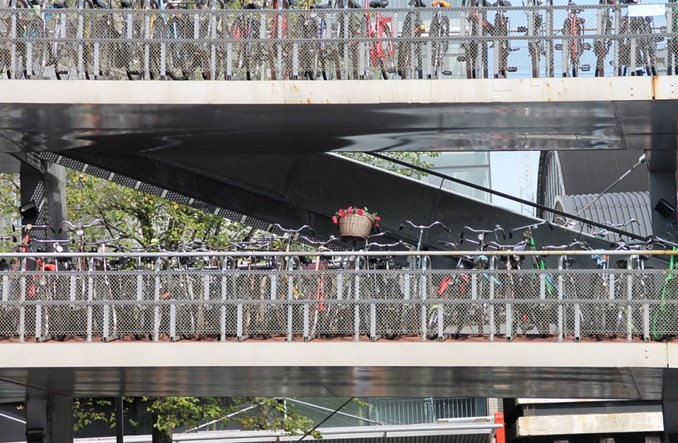 Holendrzy mają problem z „hummer bikes"