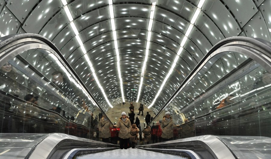 Metro: Mniej zatrzymań schodów. Zabezpieczenia działają? Metro: Mniej zatrzymań schodów. Zabezpieczenia działają?