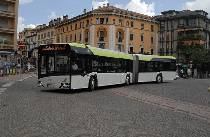 Poznań z najnowszą, IV generacją Solarisa