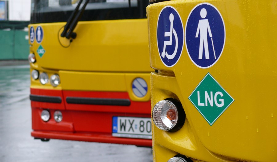 Autobusy gazowe zdobywają polskie miasta. Rośnie udział w sprzedaży Autobusy gazowe zdobywają polskie miasta. Rośnie udział w sprzedaży
