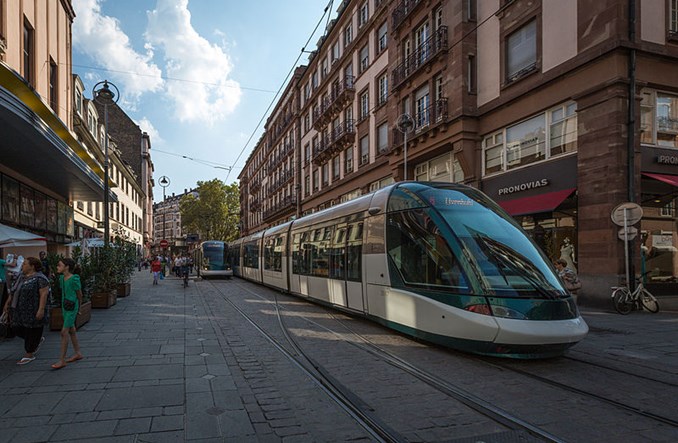 Transport publiczny przyszłości. Czego można nauczyć się od Ubera?