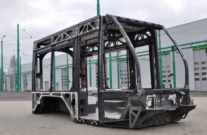 MPK Poznań z dodatkowym szkieletem Tramino. Na czarną godzinę