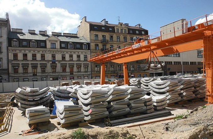 Warszawa. Zawężą jezdnie na Targowej