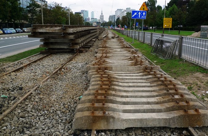 Warszawa: Rondo Daszyńskiego – gdzie tory odstawcze, a gdzie rozjazd?