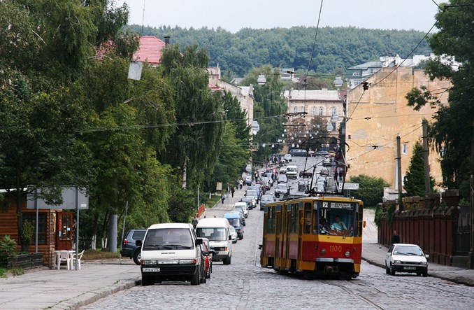 Lwów: 11 km nowych torów w budowie