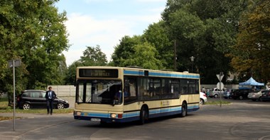 Pabianice z darmową komunikacją dla kierowców. Przez smog