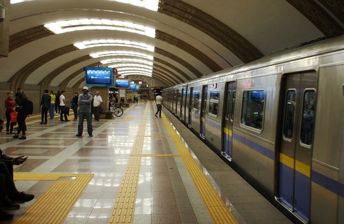 Ałmaty: Zawieszenie tramwajów, rozbudowa metra