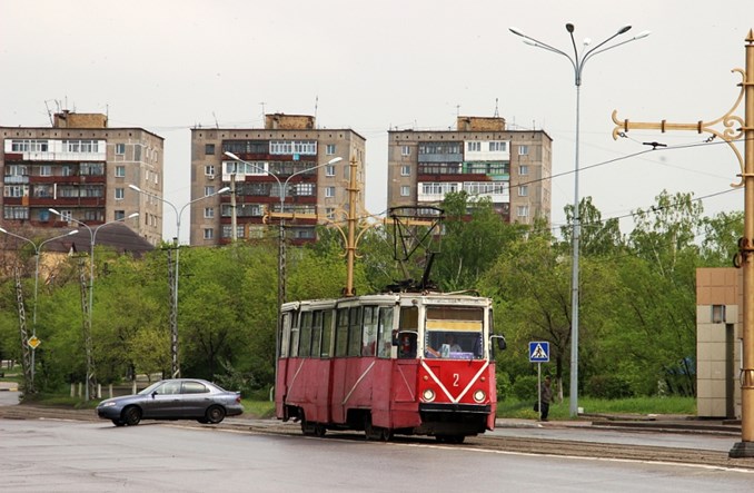 Kazachstan: Powolny upadek hutniczego tramwaju
