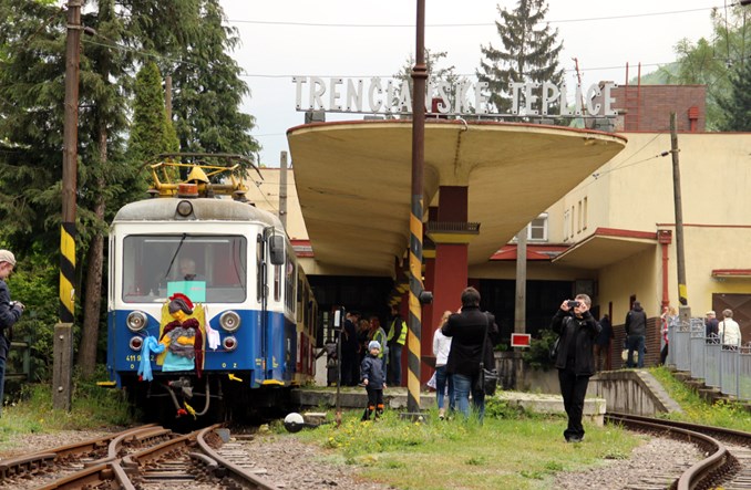 Słowacja: Elektryczna wąskotorówka wróciła do ruchu