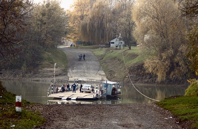 Węgry: Lokalny prom o międzynarodowym znaczeniu