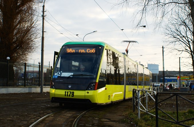 Lwów: Pierwszy niskopodłogowiec na linii