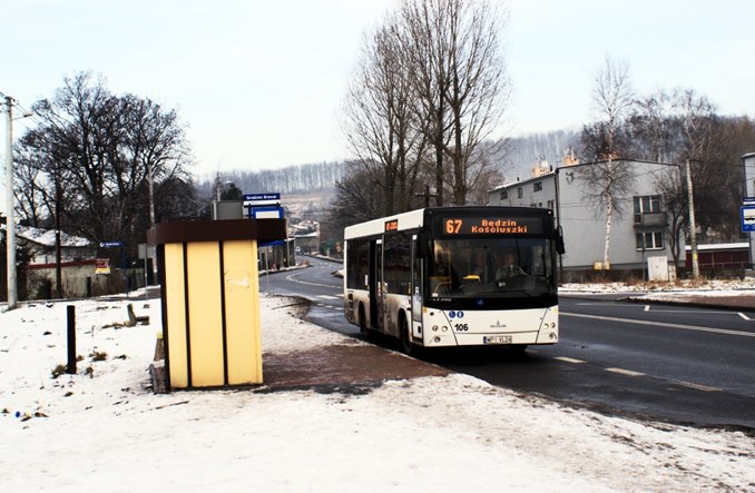 GOP: Coraz więcej autobusów z Białorusi