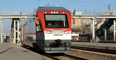Wilno: Polskim pociągiem na litewskie lotnisko 