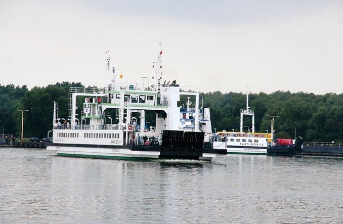 Świnoujście: z dworca na dworzec promem