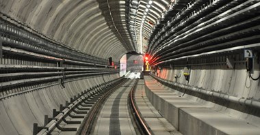Warszawa: Jaka sieć metra? Trzy oferty