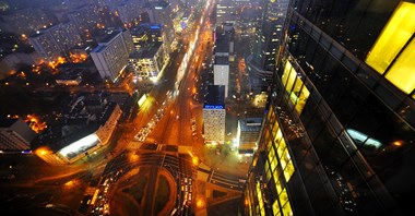 Warszawa inwestuje w metro, drogi i tramwaje. Wyda w 2016 r. 2,5 mld zł