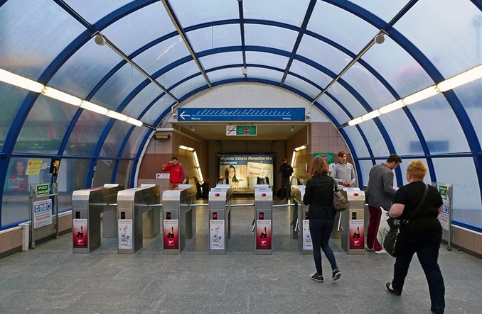 Metro zabiera się za wymianę wind na stacjach