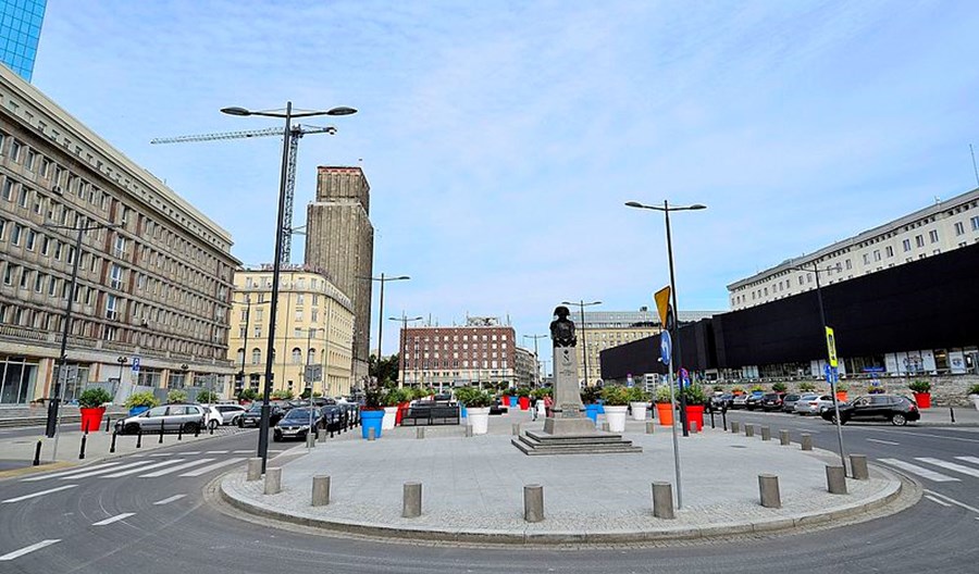 Warszawa. Powstanie parking podziemny pod pl. Powstańców Warszawy Warszawa. Powstanie parking podziemny pod pl. Powstańców Warszawy