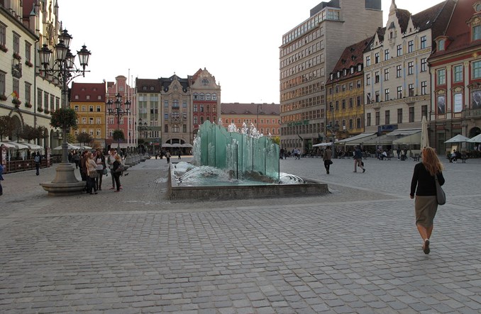 Wrocław broni Metrobusa