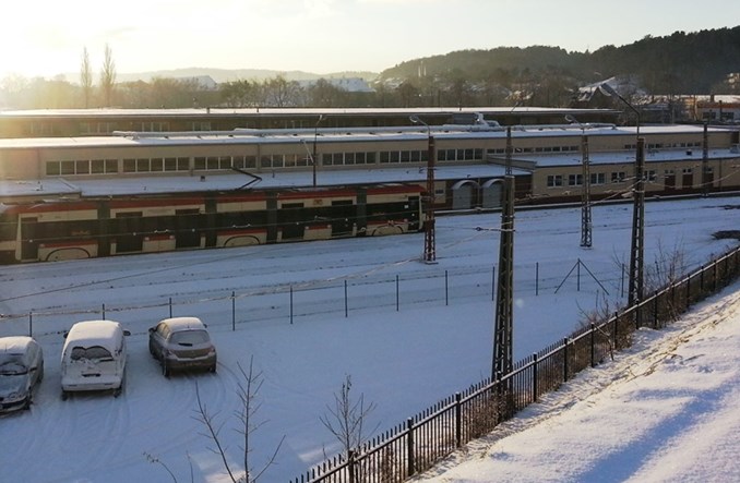 Gdańsk. Parking w zajezdni, tramwaje się nie mieszczą