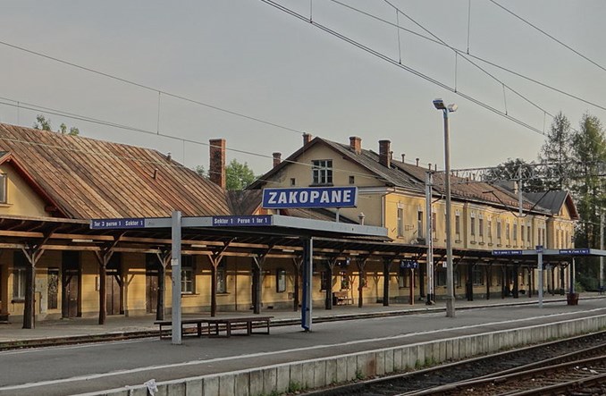 Kraków. Rezygnacja z igrzysk nie wpłynie na modernizację dworców