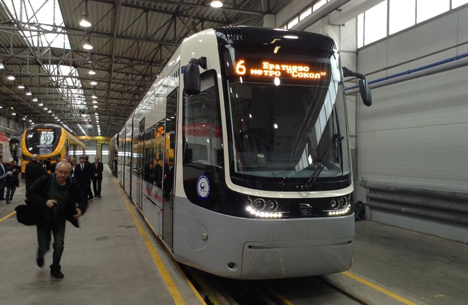 Fokstrot dla Moskwy. Pesa zaprezentowała nowy tramwaj