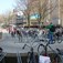 Amsterdam odetnie zasilanie rowerom elektrycznym na osiedlach