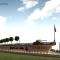 Ścinawa. Powstał Park&Ride w formie… okrętu… z czołgiem Ścinawa. Powstał Park&Ride w formie… okrętu… z czołgiem