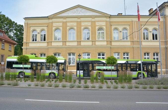 Ostróda. Nowe Solarisy wyruszyły w miasto