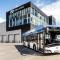 Targi Busworld. Solaris z 24-metrowym trolejbusem, przegubowym elektrobusem i autobusem wodorowym Targi Busworld. Solaris z 24-metrowym trolejbusem, przegubowym elektrobusem i autobusem wodorowym